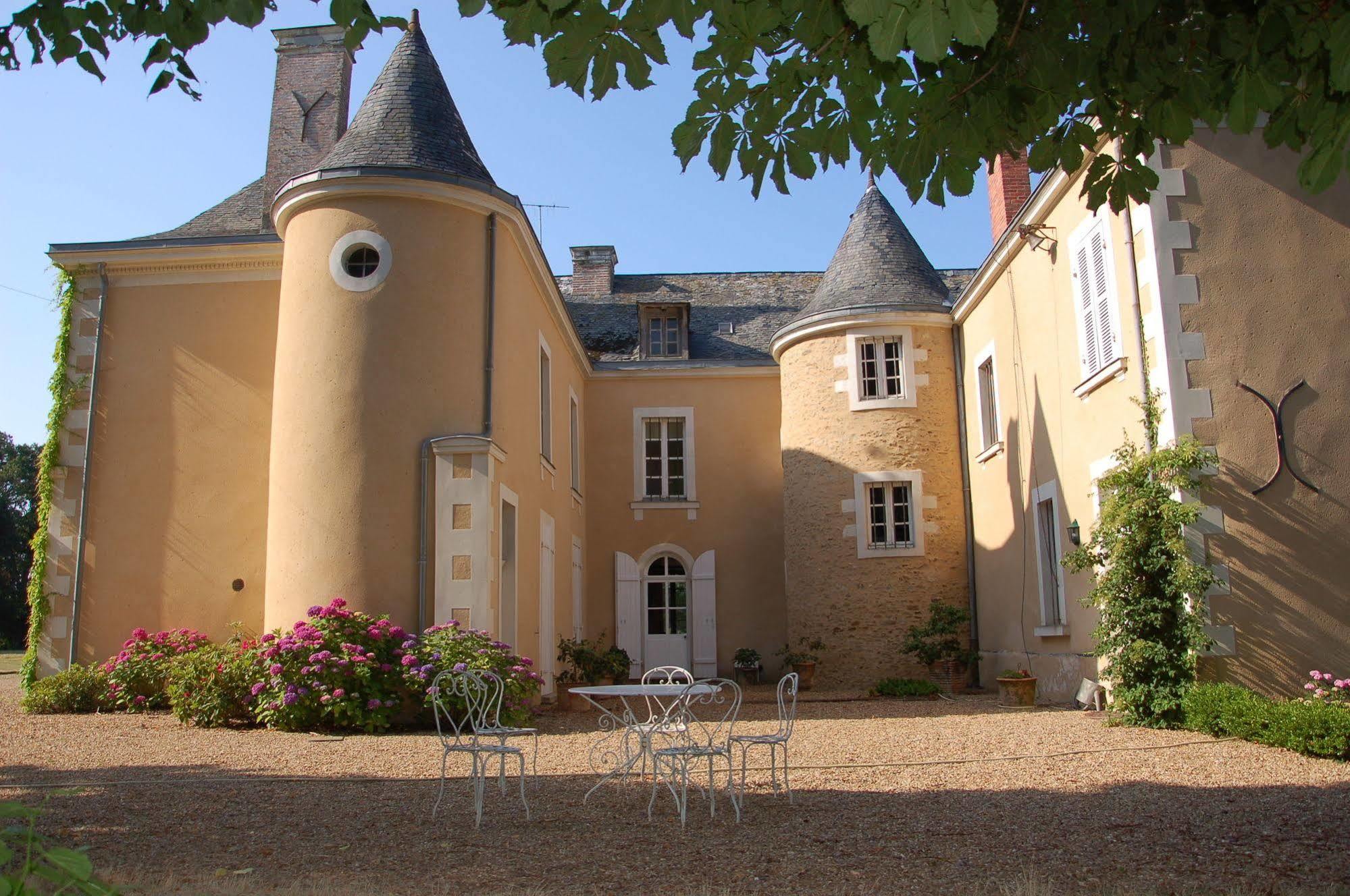 Château des Lutz Daon Exterior foto